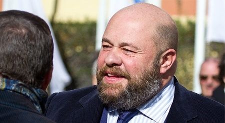 La Mesa de Unidad le envía una carta a Pablo Comas para intentar reunirse con él antes de la Junta de Accionistas