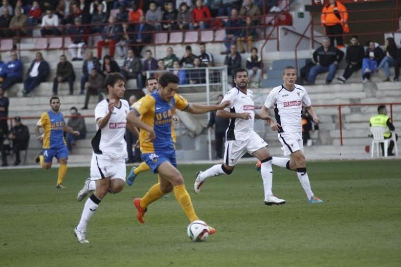 Un soberbio Chaco congela al UCAM Murcia y rescata un punto para el San Roque (2-2)