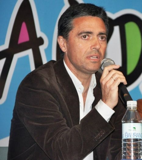 Paco Ojeda: “Somos un equipo completo y con mucha calidad pese a los equilibrios económicos que tenemos que hacer'