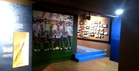 El Recre inaugura el viernes su sala de trofeos e invita a los menores de 17 años al derbi contra el San Roque