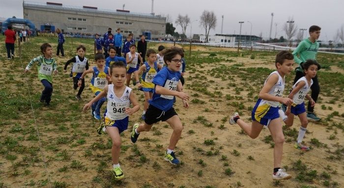 Pedro Rebollo y Lidia Rodríguez, los mejores bajo la lluvia en el Cross Miguel Beltrán