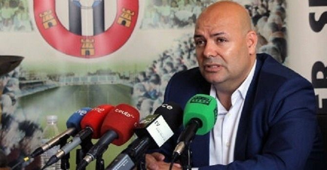 Candi Rosado regresa a Ceuta para ser su técnico