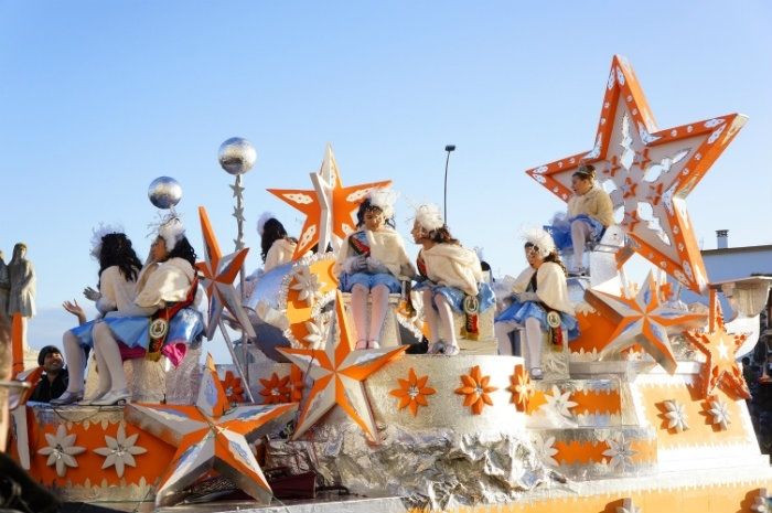 Los Reyes Magos llevaron ilusión y regalos a los niños de Ayamonte