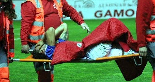 Arthuro también tiene un golpe en la tibia y está casi descartado ante la Balona