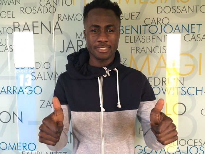 Nana ficha por el Cádiz hasta junio