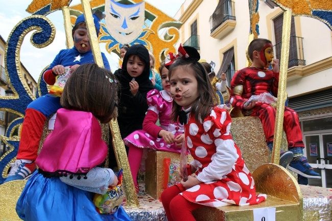 El carnaval de La Palma del Condado sale a la calle