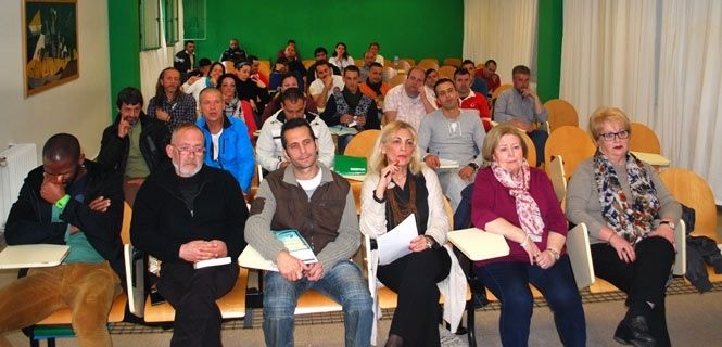 El escritor José Antonio Rivero Leblic comparte lecturas con los presos del centro penitenciario