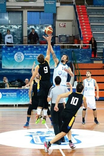 Cierre victorioso del Cycle CB San Juan ante Badajoz (94-70) y de Huelva ante Utrera (73-69)