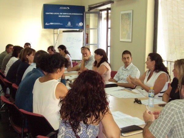 Los empresarios de la Sierra debaten las propuestas turísticas para 2012