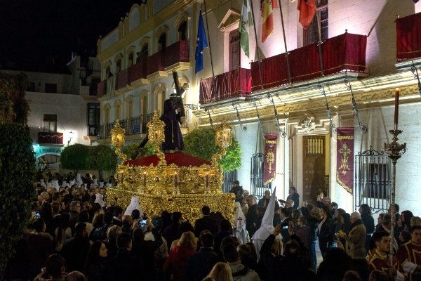 Pasión y la Virgen de la Paz, protagonistas del Miércoles Santo en Ayamonte