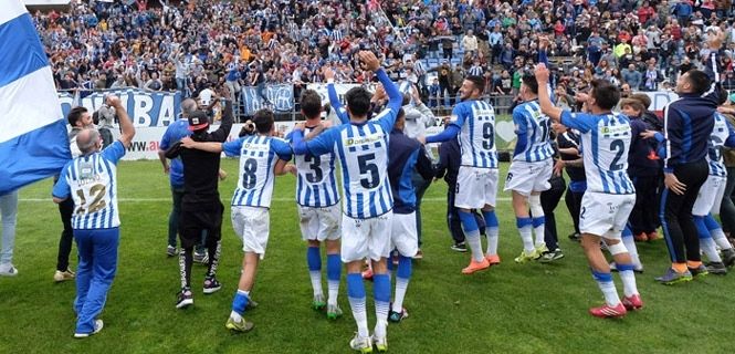 Paso de gigante y nueva fiesta en el Colombino (2-0)
