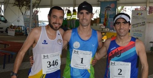 Adrián Andivia y Lidia Rodríguez repiten victoria en la Media Maratón 'Ciudad de Punta Umbría'
