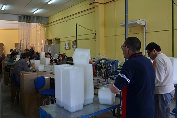 Cepsa visita 'Abriendo Puertas', una de las entidades galardonadas en los Premios al Valor Social