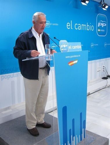 Arenas 'respeta' las declaraciones de Cortés y no desvela si será incluido en las listas