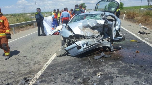 Entre la vida y la muerte: crónica de un accidente y dos bomberos