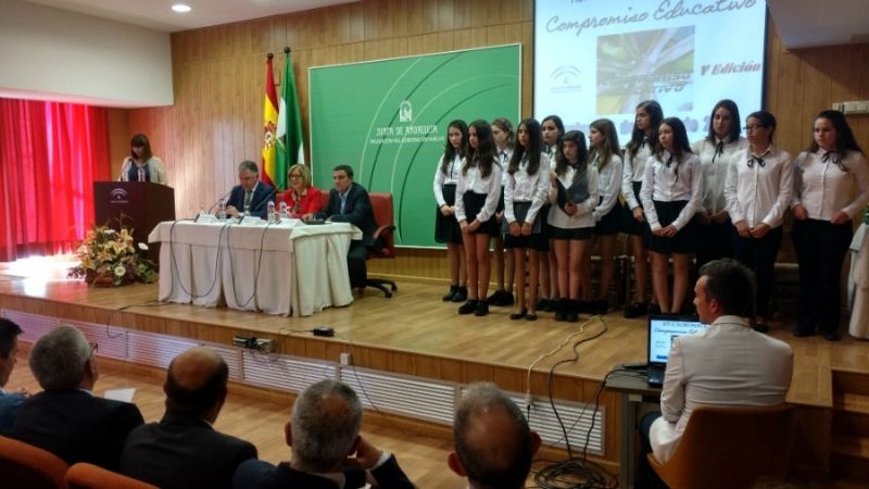 Entregados los Premios al Compromiso Educativo 2015 de la provincia de Huelva
