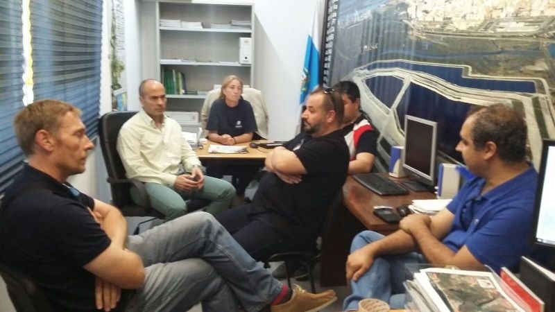Mesa de la Ría reivindica el papel de los despedidos del Recre en su campaña de salvación