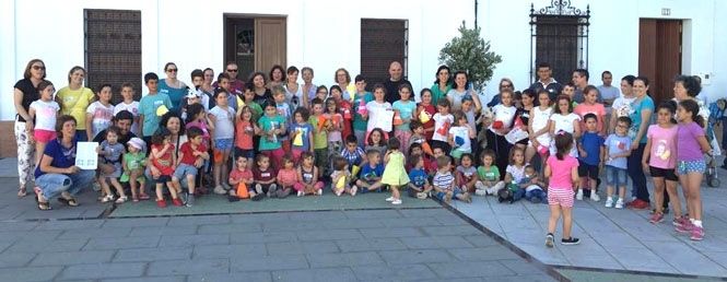 San Bartolomé organiza cuadrillas infantiles ‘anticacas’ por las calles y parques del municipio