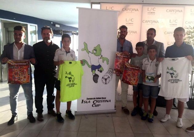 Arranca el Torneo de Fútbol Isla Cristina Cup’16 con la participación de más de mil niños