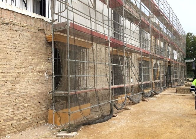 Caraballo tilda de 'atropello' las obras del Palacio de Doñana y apoya la denuncia de la Fiscalía