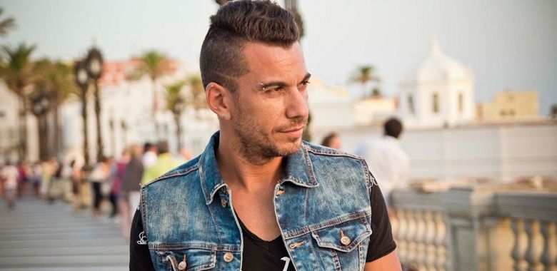Estopa, Jorge Drexler, Aute, Ariel Rot, 091, Dulce Pontes y Sergio Contreras, en Colombinas