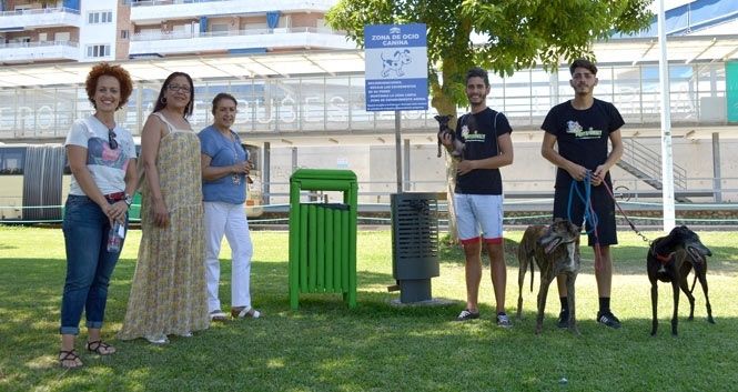 Punta Umbría ya cuenta con una 'zona de ocio canino'