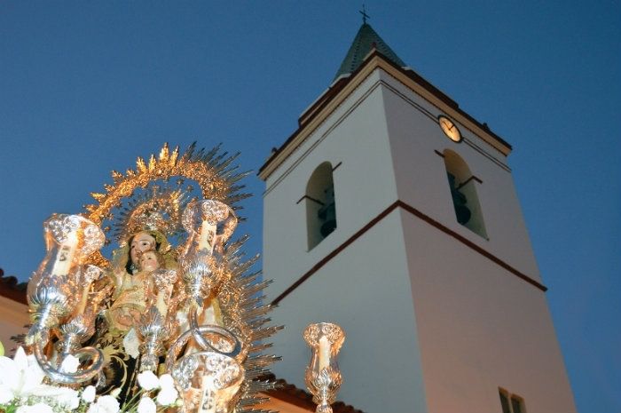 La devoción por la Virgen del Carmen salió a las calles de San Juan del Puerto