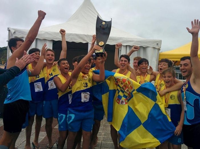El equipo infantil del PAN Moguer se proclama campeón de España de balonmano playa