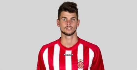 El Recre negocia con el Girona la cesión del mediocentro Vivi