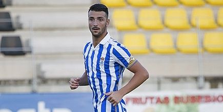 El Linares tantea a Rubén Mesa por si logra rescindir su contrato con el Recre