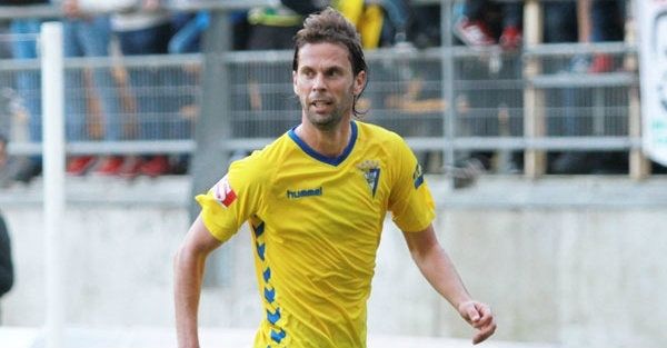 David Sánchez, un salto de calidad para el centro del campo albiazul