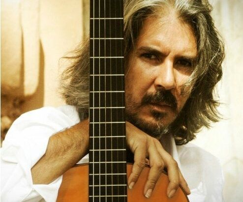 Muñoz Cañivano y Atsuko Neriishi dan paso al guitarrista Miguel Ángel Cortés en el Festival de Música de Ayamonte