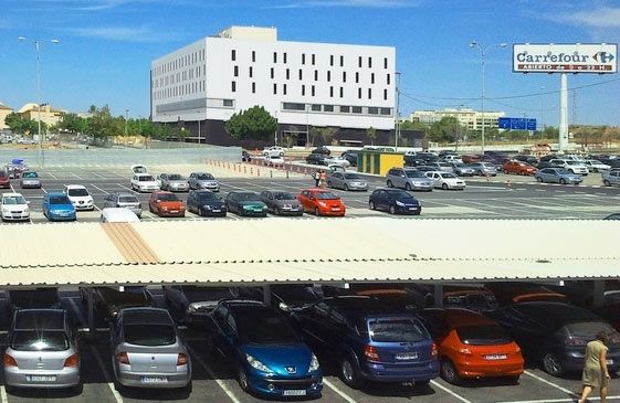 El runrún: Ojo si aparcas en Carrefour