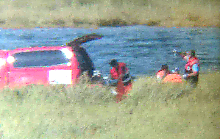 Fallece ahogado un varón de 65 años mientras pescaba frente a la rotonda de Cardeñas