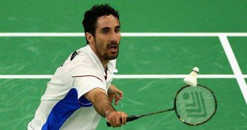Pablo Abián alza el título en Praga