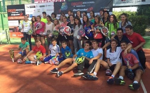 La onubense Valeria Atencia, subcampeona de España de Pádel