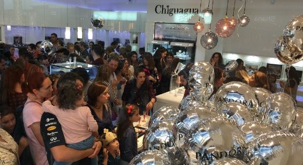 La firma onubense Chiguagua abre sus puertas en Holea