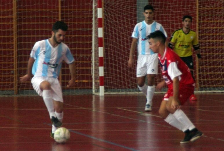 El Smurfit Kappa se lleva el derbi ante San Juan (3-6)