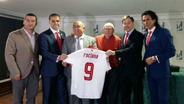 Rociana acogió la IX Convivencia de Peñas Sevillistas de la provincia de Huelva