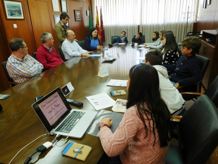 Cementos Cosmos promueve el espíritu emprendedor y la defensa del patrimonio entre los escolares