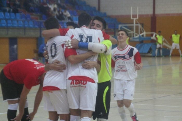 El Smurfit Kappa gana a Benalup 4-3 y Villalba empata 6-6 en Pozoblanco