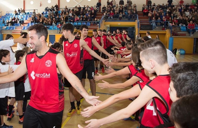 El CB La Palma recuerda a Jairo Bellerín en su acto de presentación oficial de la temporada