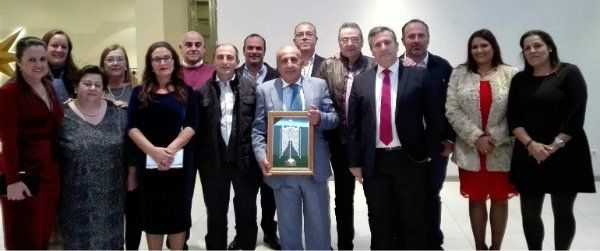 La Hermandad del Rocío de Isla Cristina rinde homenaje a Antonio Canela