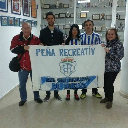La peña de Lucena de Córdoba fue talismán para el Recre
