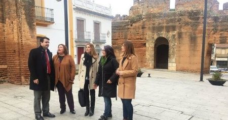 El PSOE exige al Gobierno central implicación e inversión en el mantenimiento de las murallas de Niebla