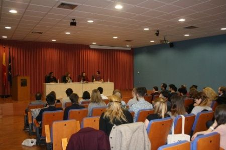 La UHU acoge a representantes estudiantiles de 40 países de la asociación Erasmus