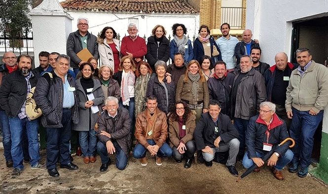 La plataforma socialista ‘Militantes en pie’ ratifica su apoyo a Pedro Sánchez