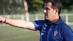 Paco García: 'La lucha ante la adversidad le ha dado más fuerza si cabe al Recre'