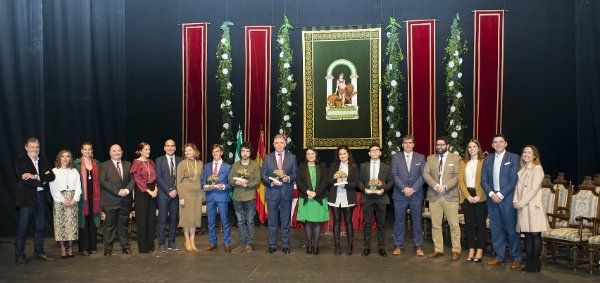 El Ayuntamiento de Almonte entrega sus Premios Andalucía