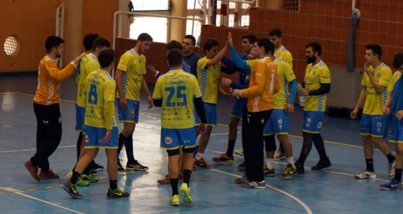 El PAN Moguer arrasa a Maracena con su estilo más clásico (28-21)